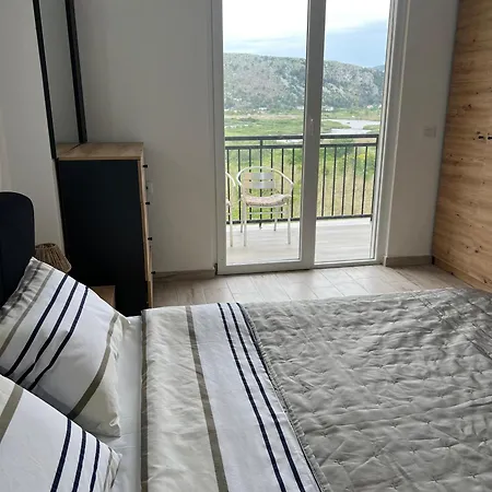 Shengjin Apartment